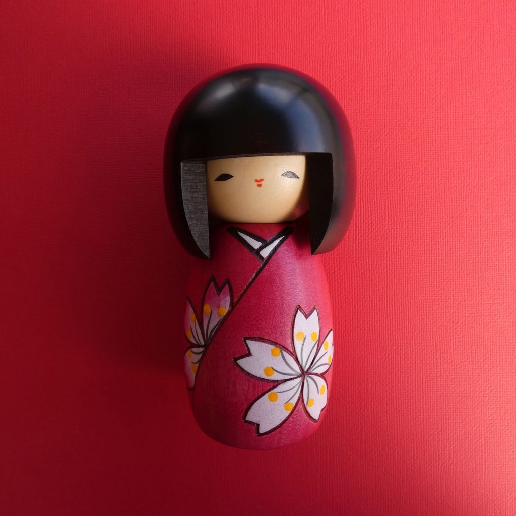 japan, kokeshi, doll-6281561.jpg